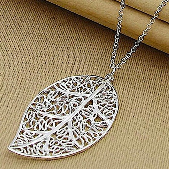 STERLING SILVER LEAF NECKLACE - Picture 7 of 11